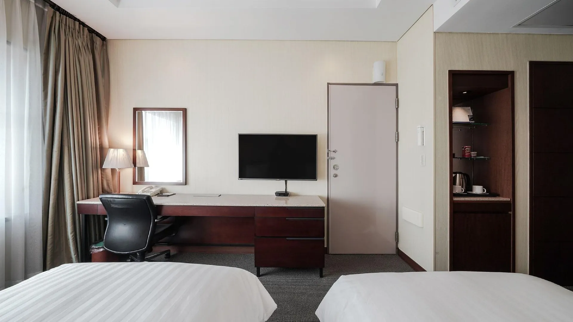 Best Western Premier Gangnam Hotel Seoul 4*,  South Korea